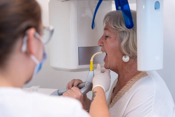 Best Weekend Emergency Dentist in Monroeville, OH